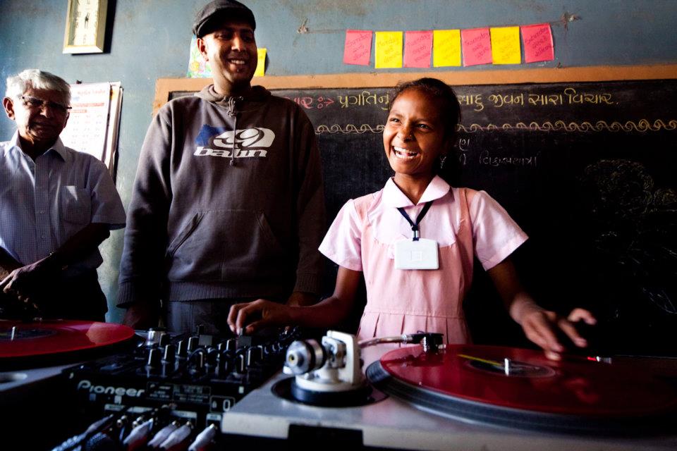 Tiny Drops & SlumGods Hip-Hop Workshop – Gujarat